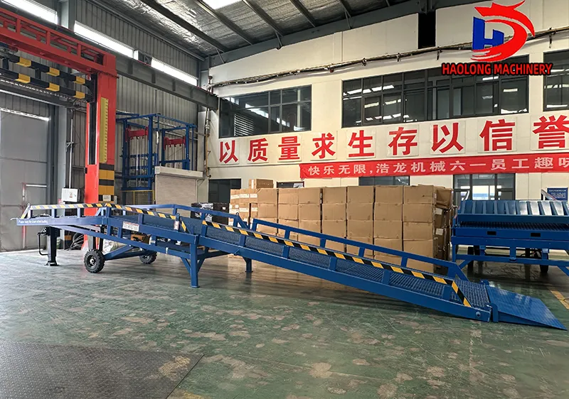 Two-section foldable mobile boarding ramp