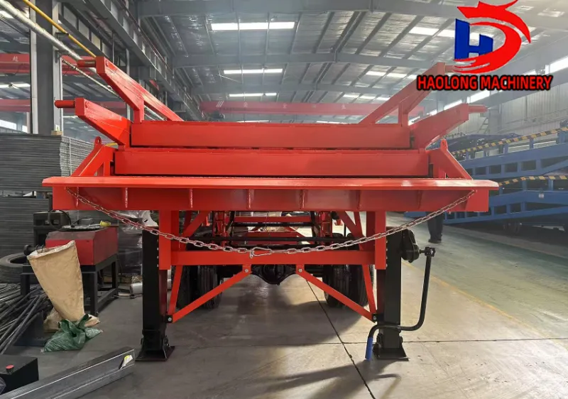 Three-section foldable mobile boarding ramp