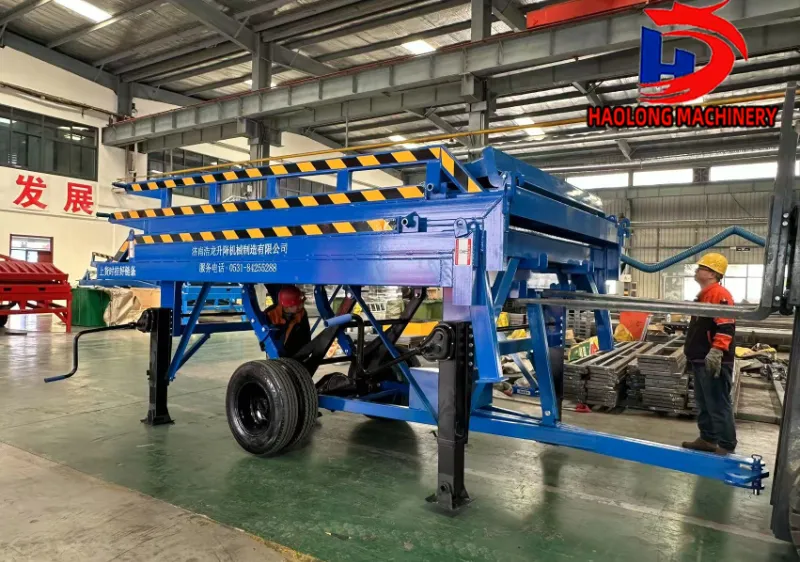 Three-section foldable mobile boarding ramp