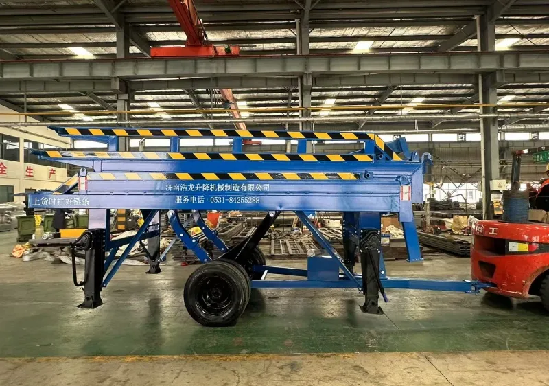 Three-section foldable unloading ramp industrial ramp ODM