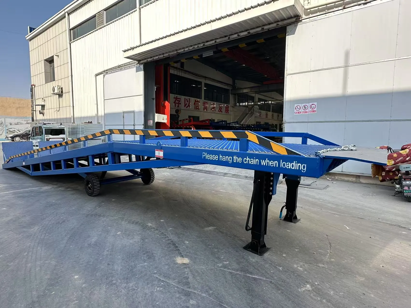 mobile yard ramp mobile loading ramp industrial loading ramps ramp for forklift mobile dock ramp truck dock leveler