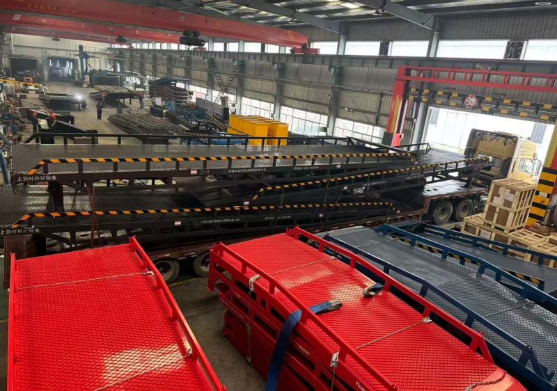 Haolong Machinery Ships First Batch of Orders from Suzhou Taicang Logistics Park! 72 Customized Heavy-Duty Forklift Ramps Begin Their Journey to Completion